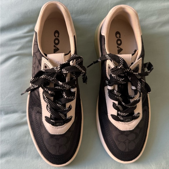 Coach Black and Cream Sneakers - Picture 2 of 4